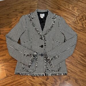 Vintage Women's Black and White Houndstooth Jacket